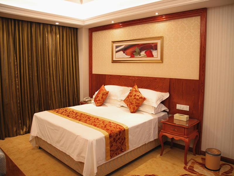Vienna Classic Hotel Kongtong Avenue Pingliang Extérieur photo